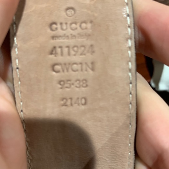 Gucci belt Brown embossed leather - Picture 4 of 5